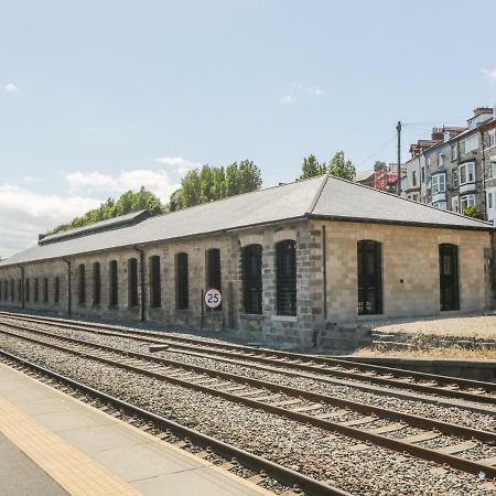 Ferienwohnung Blue Peter Engine Shed Whitby Exterior foto
