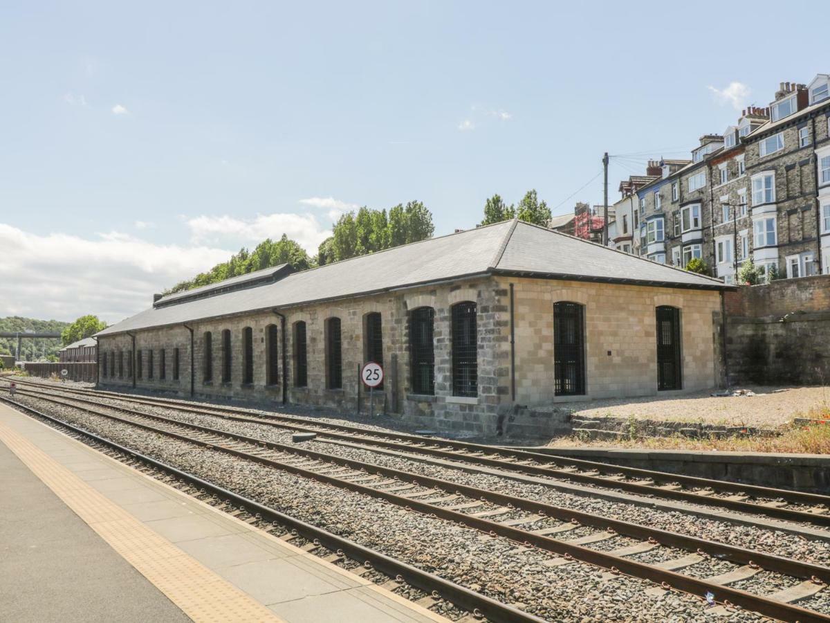 Ferienwohnung Blue Peter Engine Shed Whitby Exterior foto